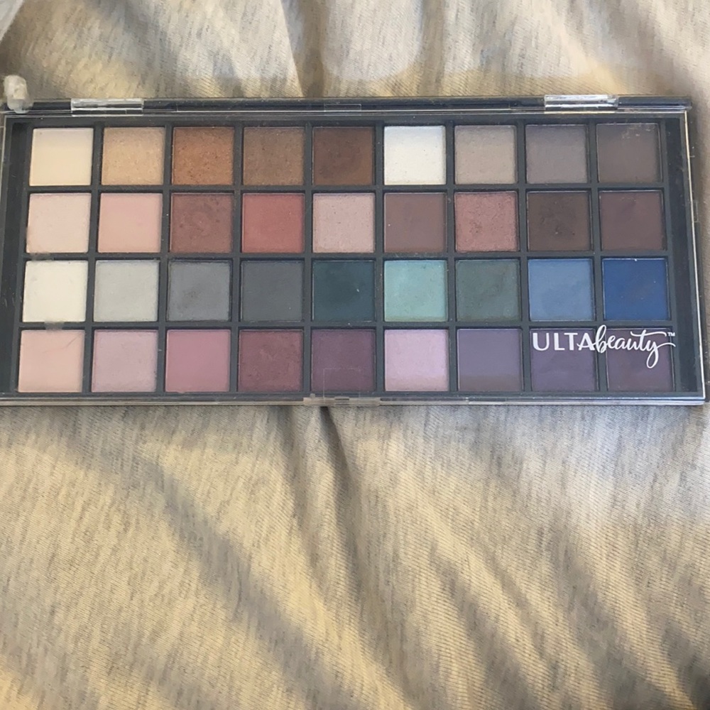 Ulta beauty eyeshadow palette